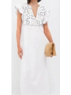 NWT Dress To Off-White Navy Embroidered Midi Dress M